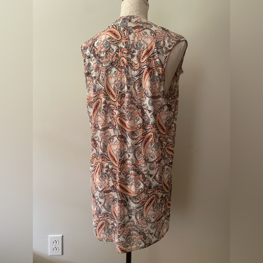 Paisley Ruffle top - Picture 6 of 11